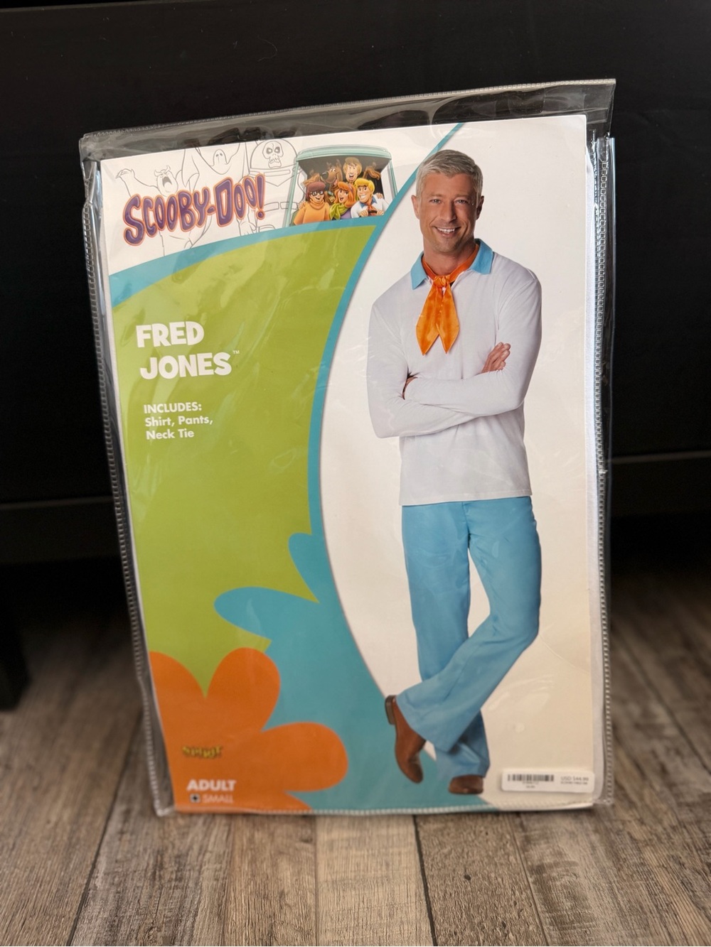 🧡 NWT Scooby-Doo Fred Jones Costume. Size Men’s Small